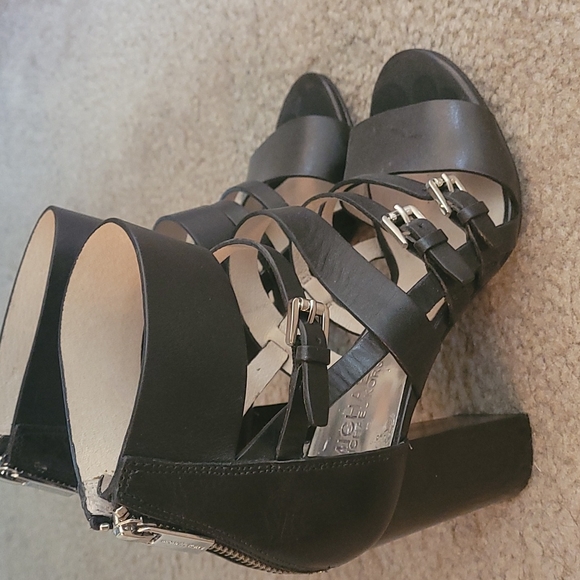 Michael Kors Black Stack Heels - Picture 2 of 4